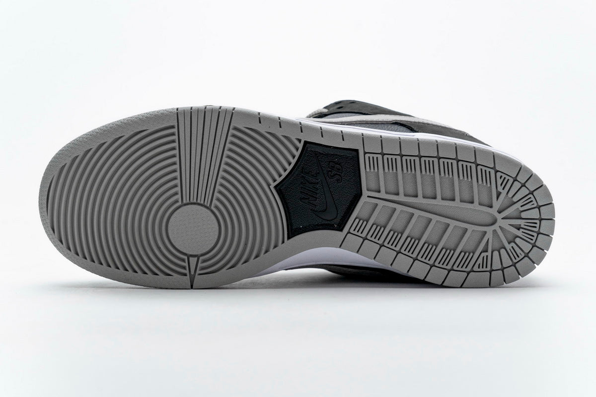 Nike SB Dunk Low Pro“J-Pack Shadow”