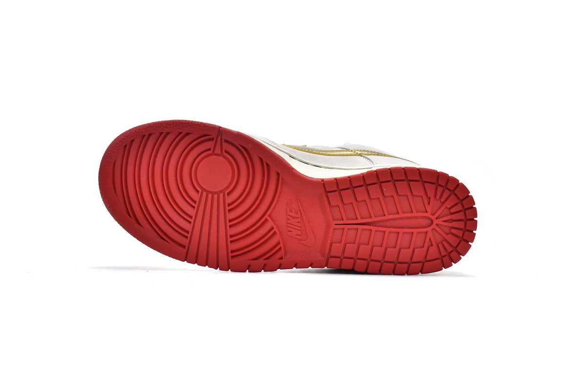 Nike Dunk SB Low Pro Old Spice