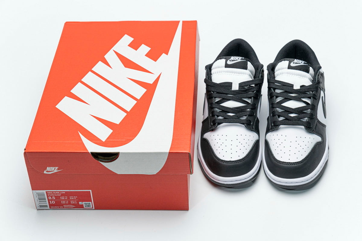 Nike Dunk Low Retro White Black Panda
